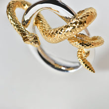 Load image into Gallery viewer, SNAKE VERMEIL PENDANT
