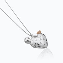 Load image into Gallery viewer, NOPAL HEART PENDANT

