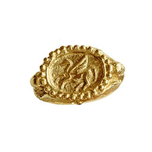 Load image into Gallery viewer, Matthia&#39;s &amp; Claire Etrusca Pegasus Signet Ring
